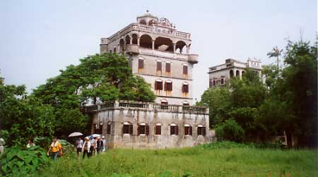 開平・自力村